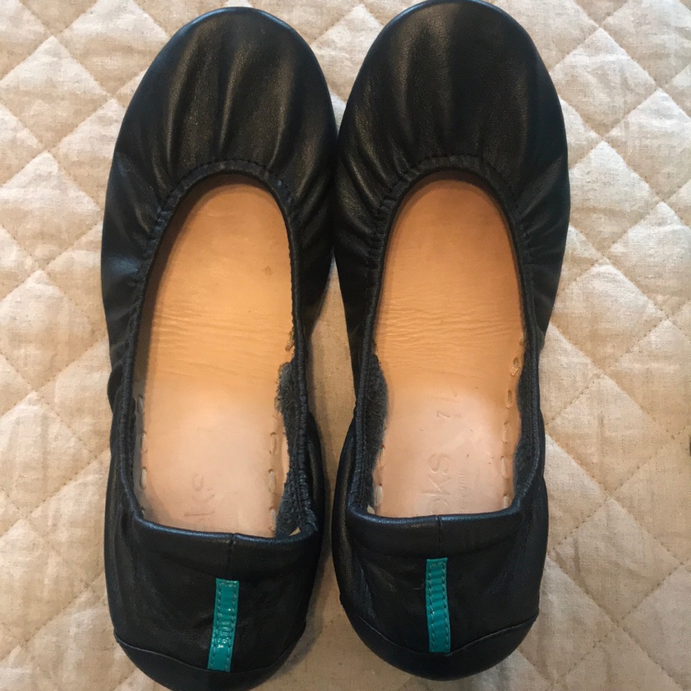 Tieks Matte Black Size 7 Like new